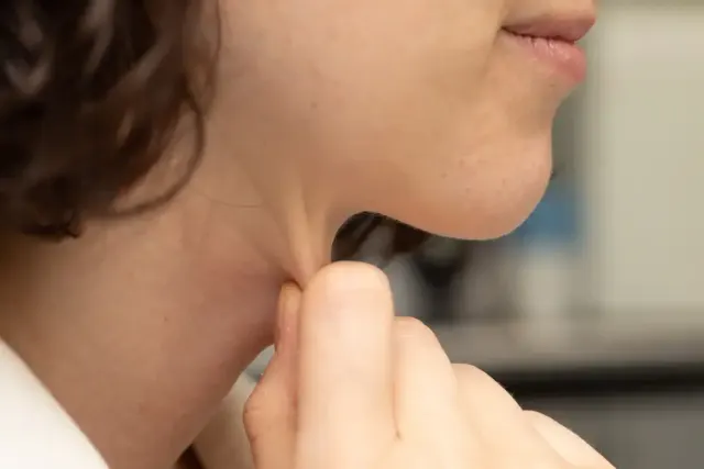 How to Get Rid of Sagging Skin: Understanding the Causes and Exploring Solutions